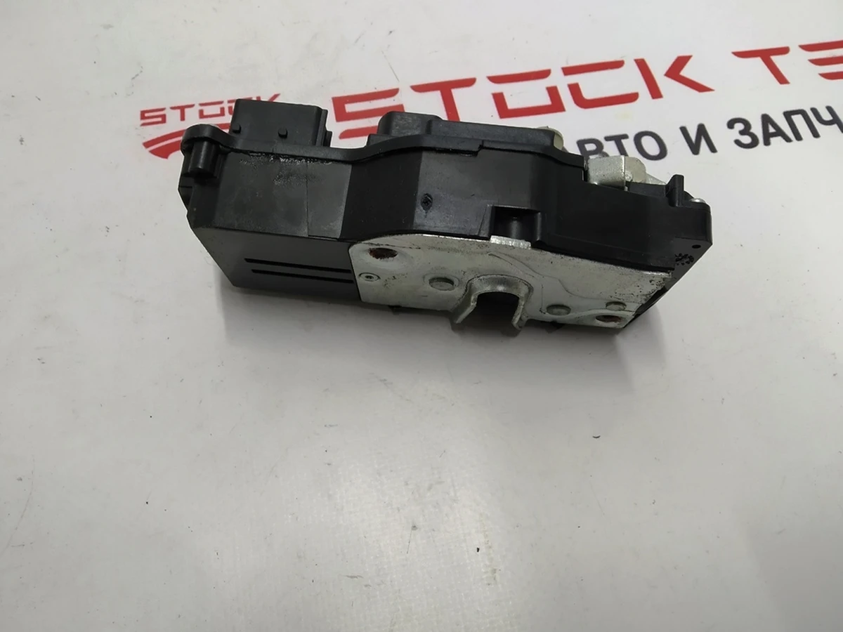 LATCH ASY FR RH Tesla model S, model S REST 6008912-99-С