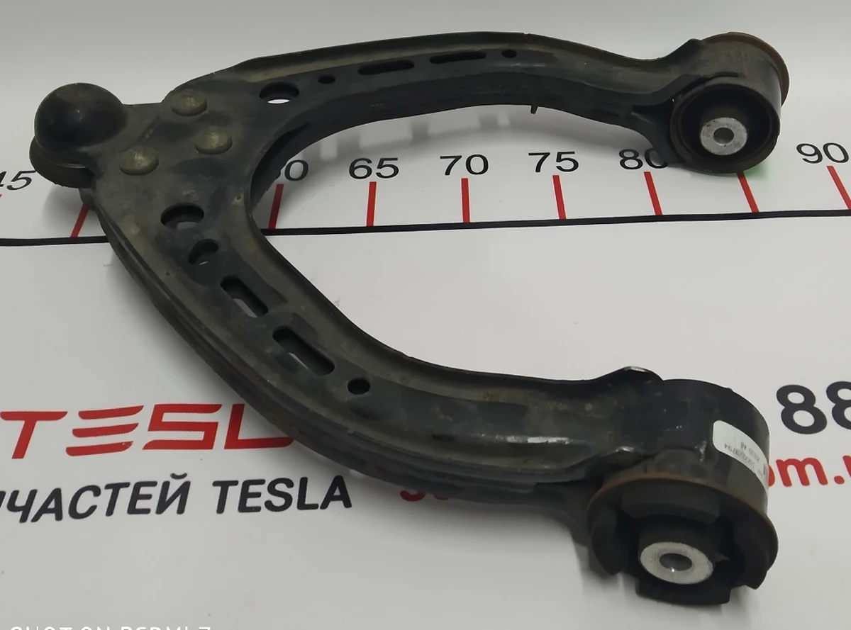 1 Важіль верхній передній правий (підкова) RWD Tesla S, model S REST