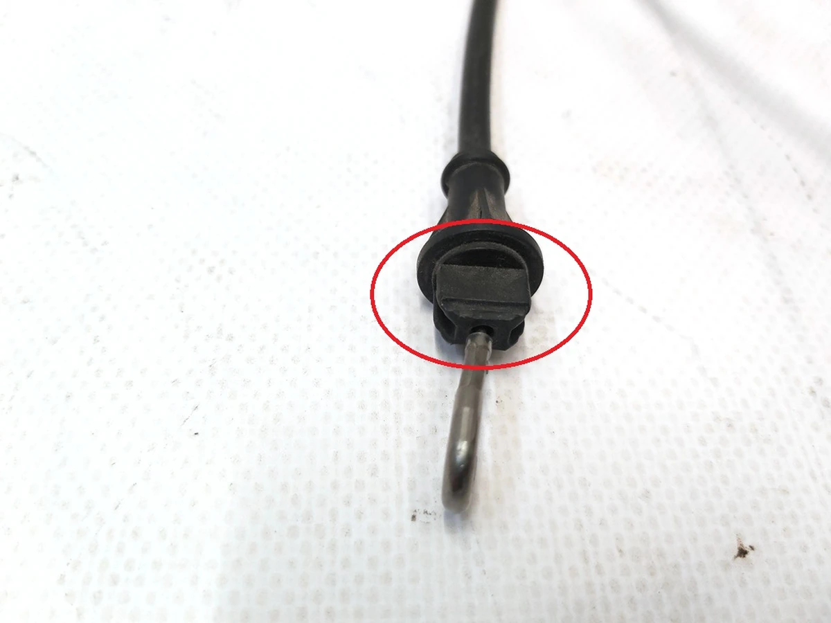 2 Тросик замку капота (відкриття) з пошкодженням Tesla model S 6009164-00-E