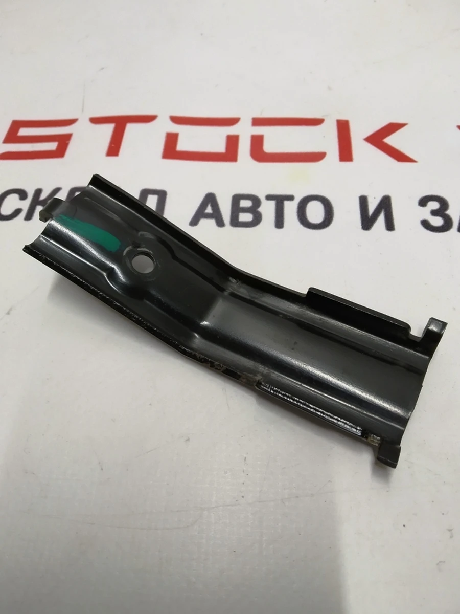 18 Кронштейн насоса системи охолодження 2 генерація Tesla model S 6009276-00-C