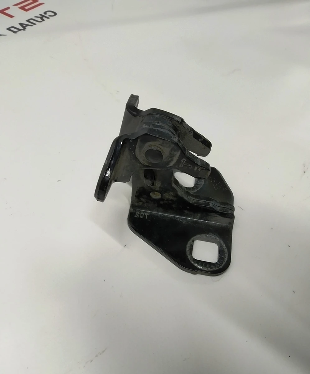 9 Петля нижня двері передньої / задньої лівої PBSB Tesla model S, model S REST 6009552-00-E