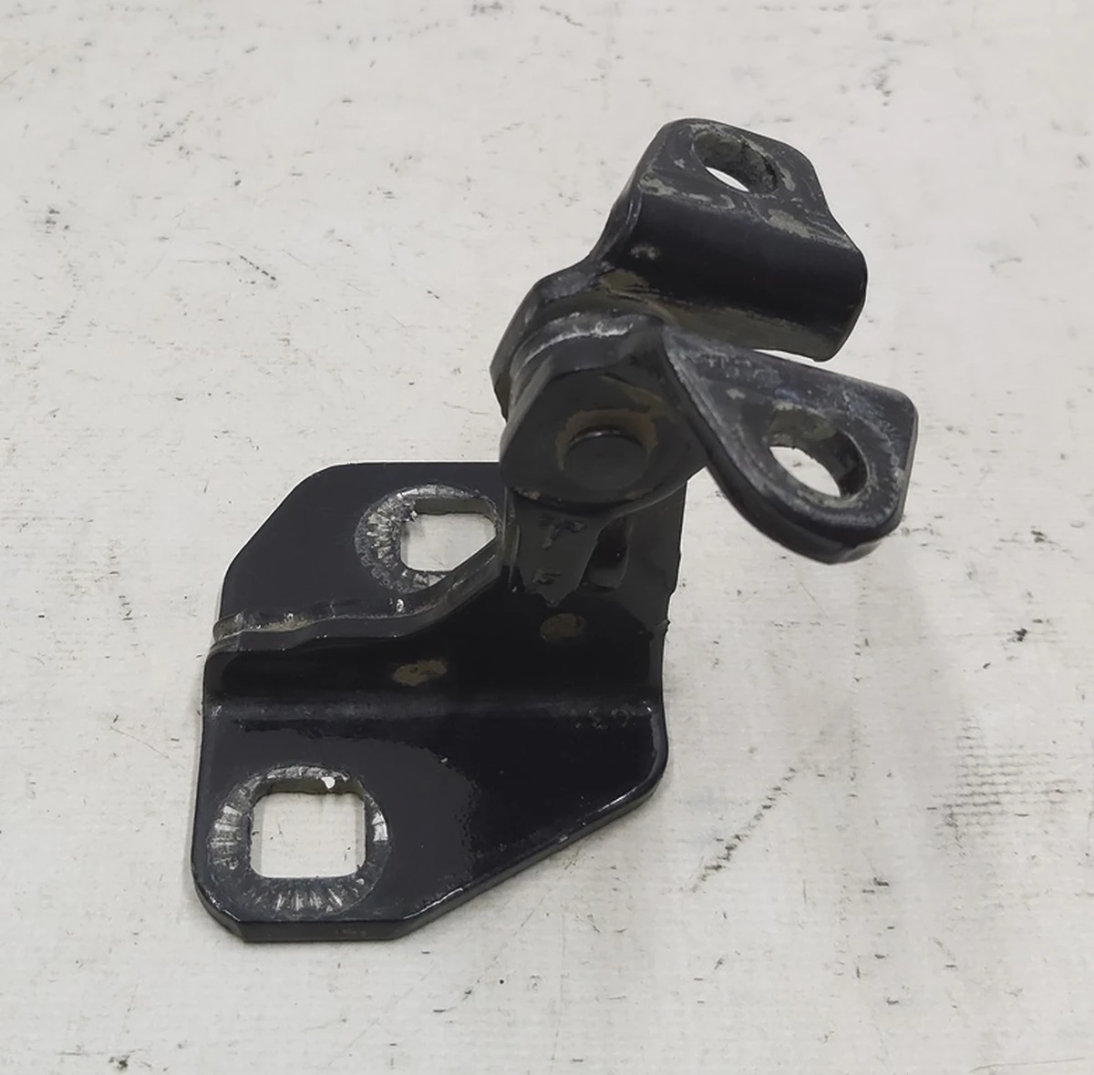 9 Hinge lower door front / rear right PBCW Tesla model S, model S REST 6009569-00-E