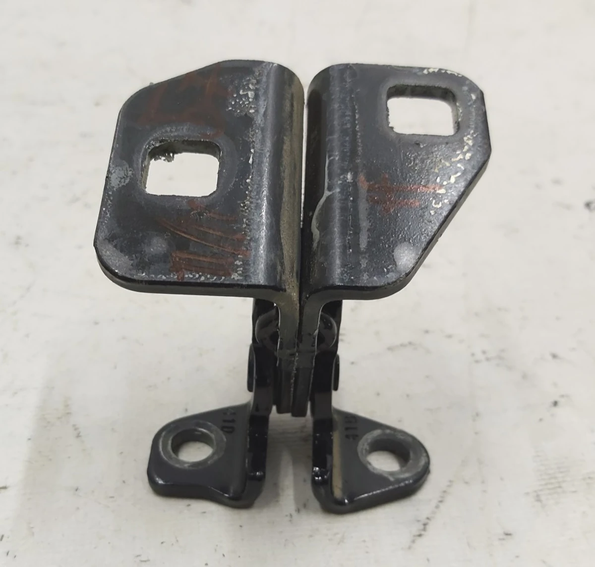 9 Hinge lower door front / rear right PBCW Tesla model S, model S REST 6009569-00-E