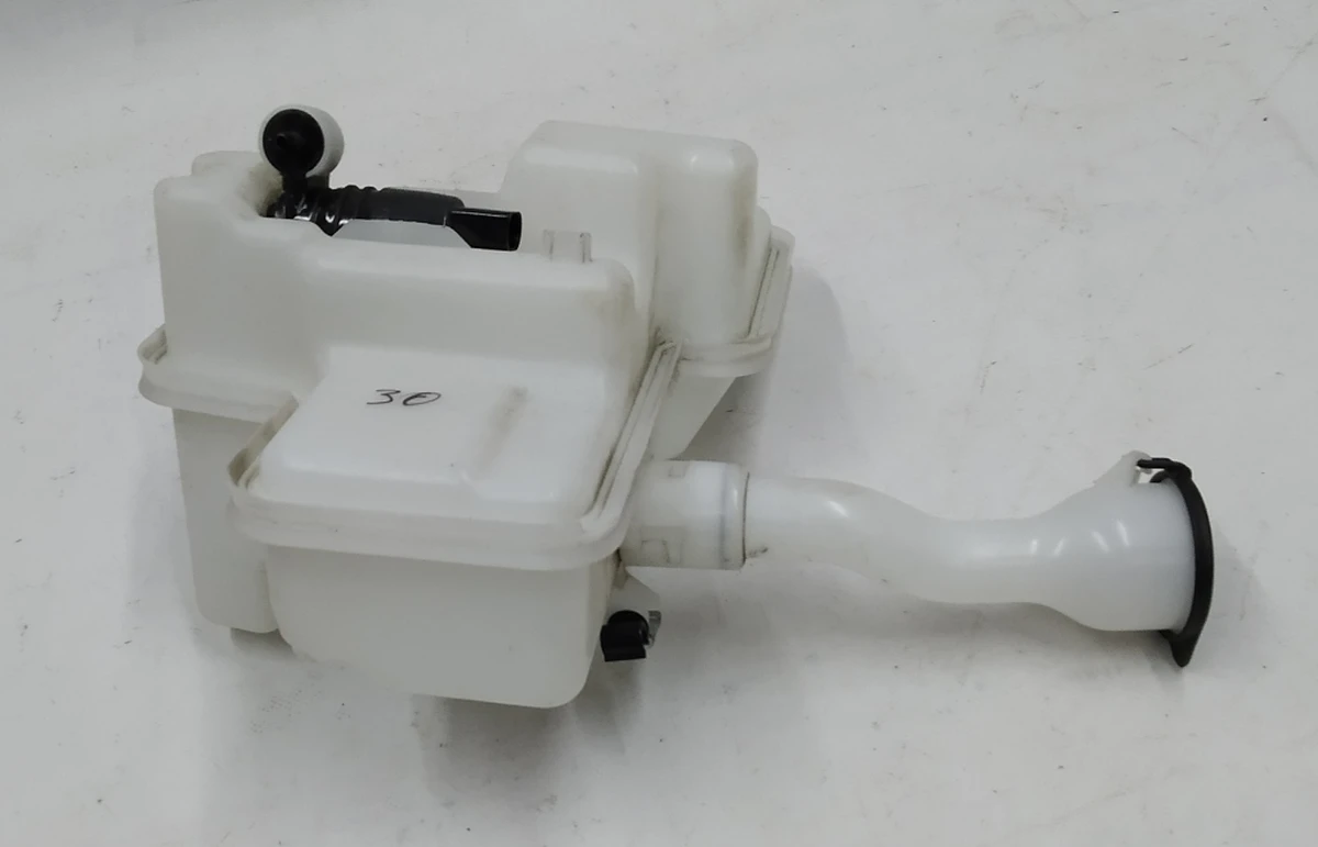 Windscreen washer reservoir complete with pump, cover and liquid level sensor BMW I3 61667381592
