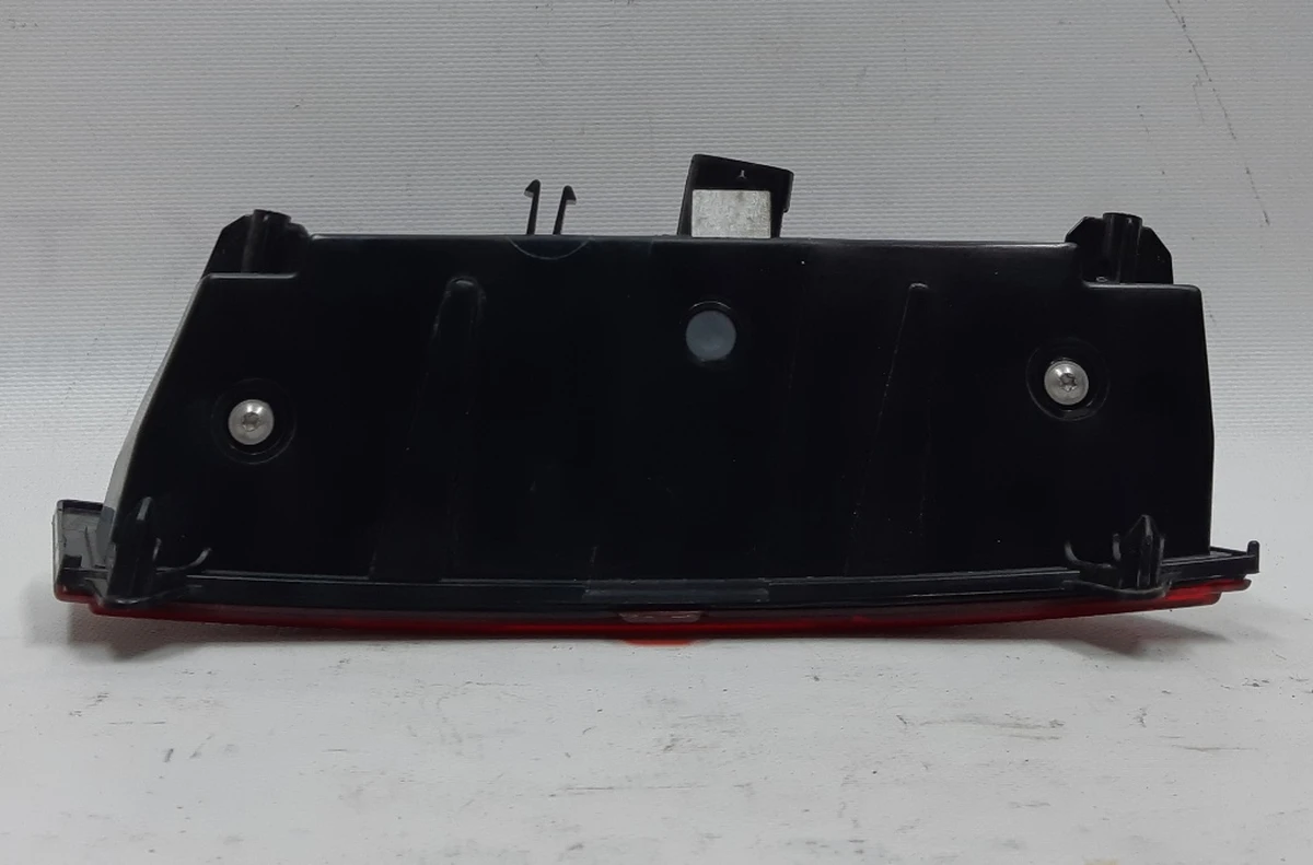 Ліхтар задній правий нижній BMW I3 63217362886