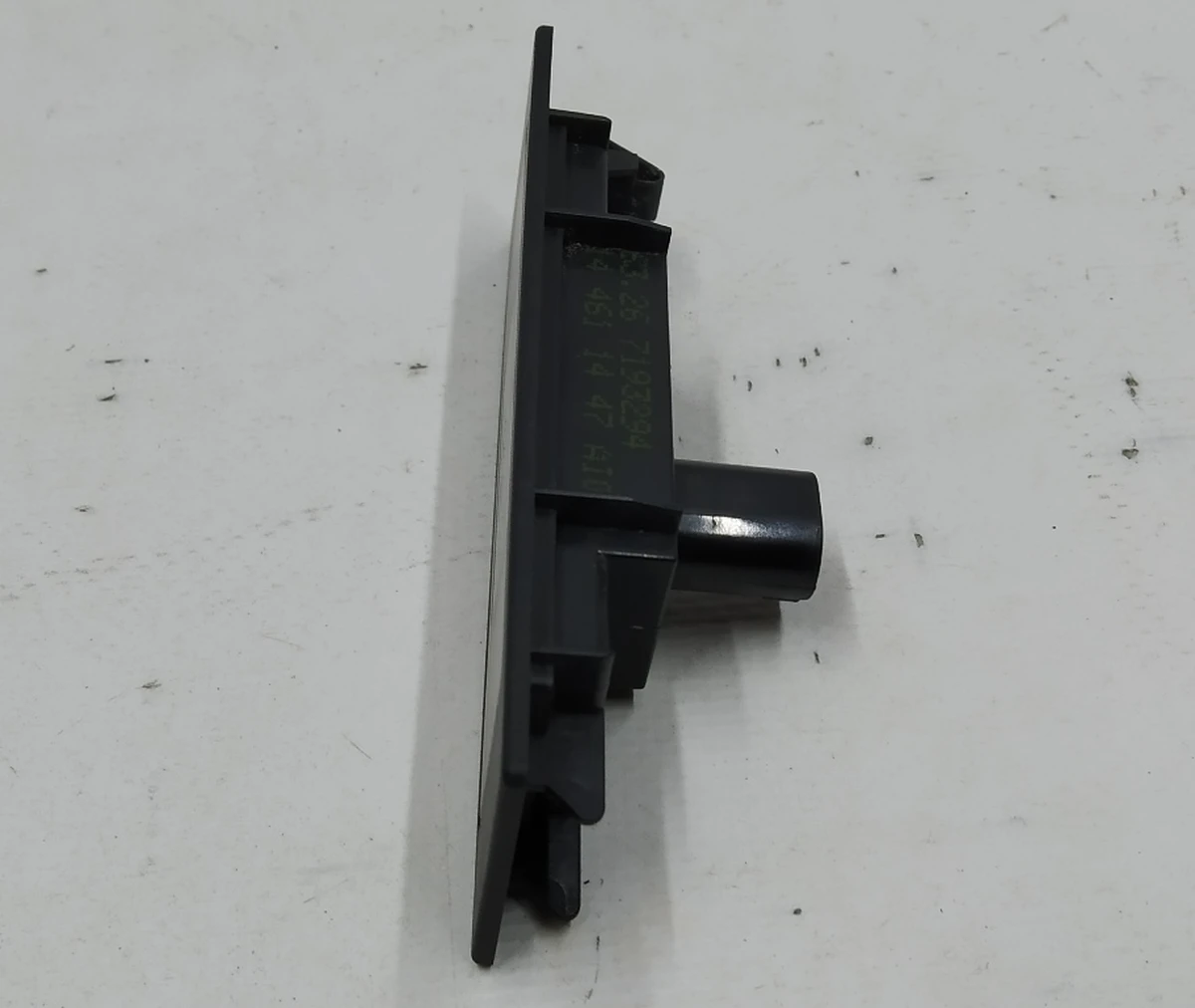 Фонарь подсветки заднего номера BMW i3 63267193294