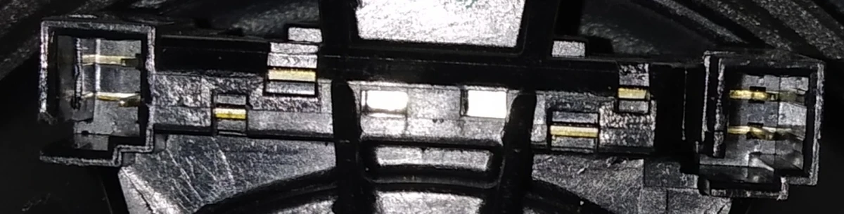 Динамик среднечастотный Harman Kardon инструментальной панели BMW I3 65139169690