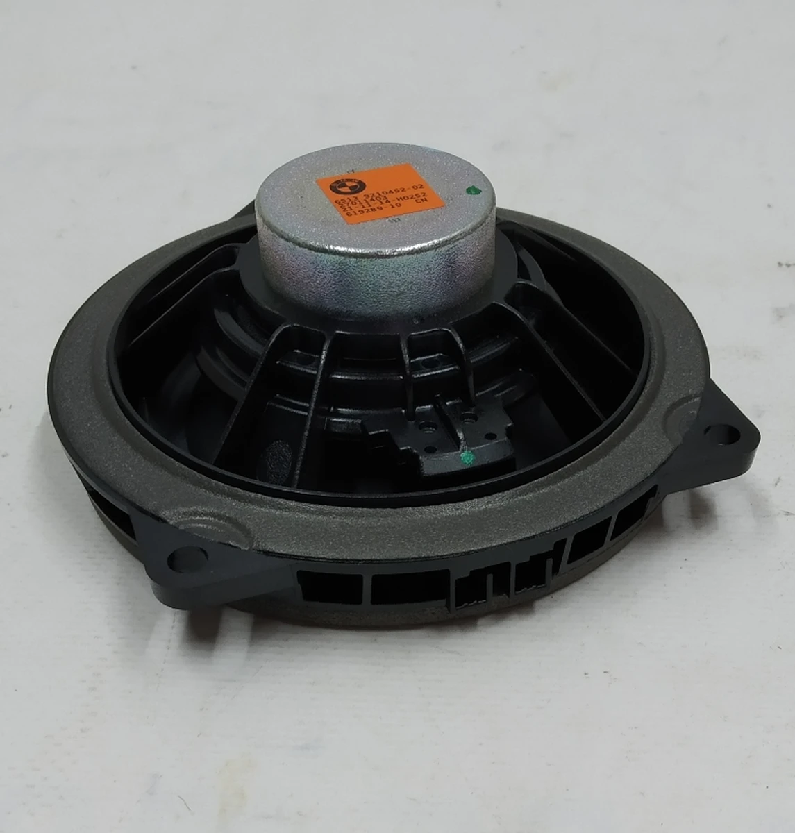 Динамик среднечастотный 110мм двери передней/задней левой/правой  BMW i3 65139210452