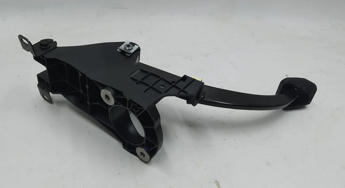 Brake pedal assembly with pad and brake light sensor BMW I3 35006799925
