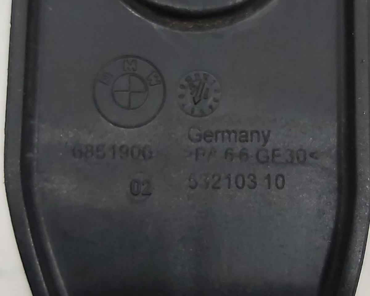 Тримач датчика ABS правого DSC BMW i3 34526851906