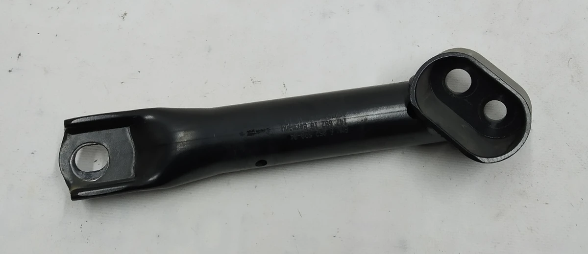 Підсилювач (тяга) склянки переднього правого BMW I3 39206852528