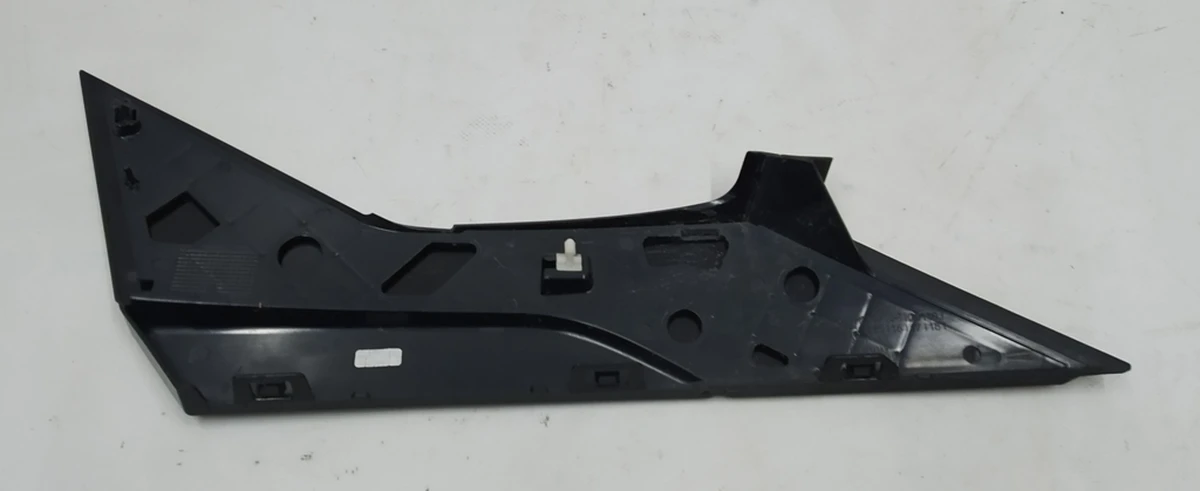 Облицювання (декоративна накладка) стійки A зовнішня нижня ліва BMW I3 51137453547