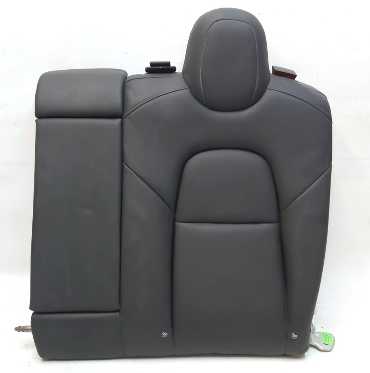 4 Спинка сиденья 2-го ряда двойная PUR BLK с центральным подголовником, подлокотником, без подстаканника Tesla model 3 7654328-01-E