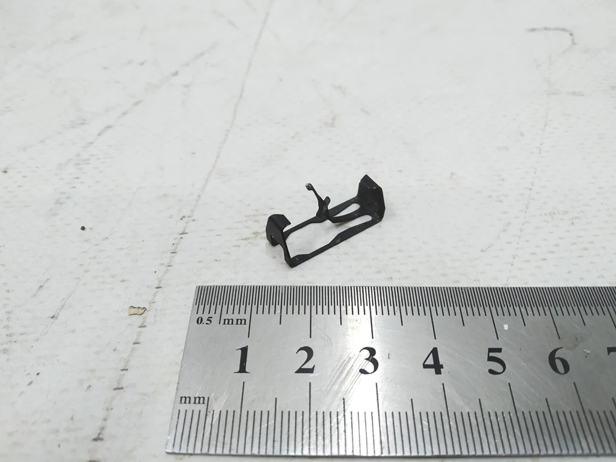 Фиксатор кардана рулевого управления (специальная сталь) Audi E-tron 80B419700A