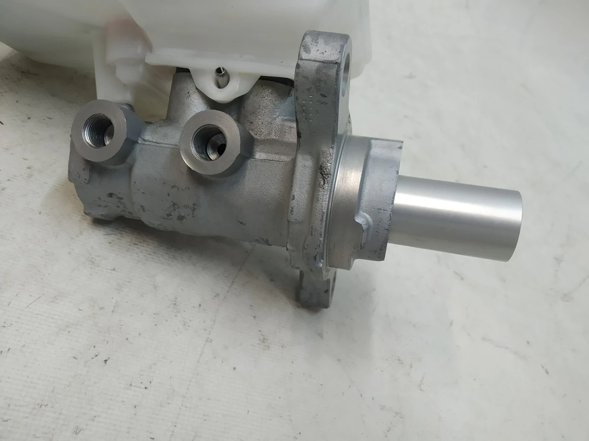 2 Головний гальмівний циліндр BOOSTER BOSCH Tesla model Y 1188673-00-A