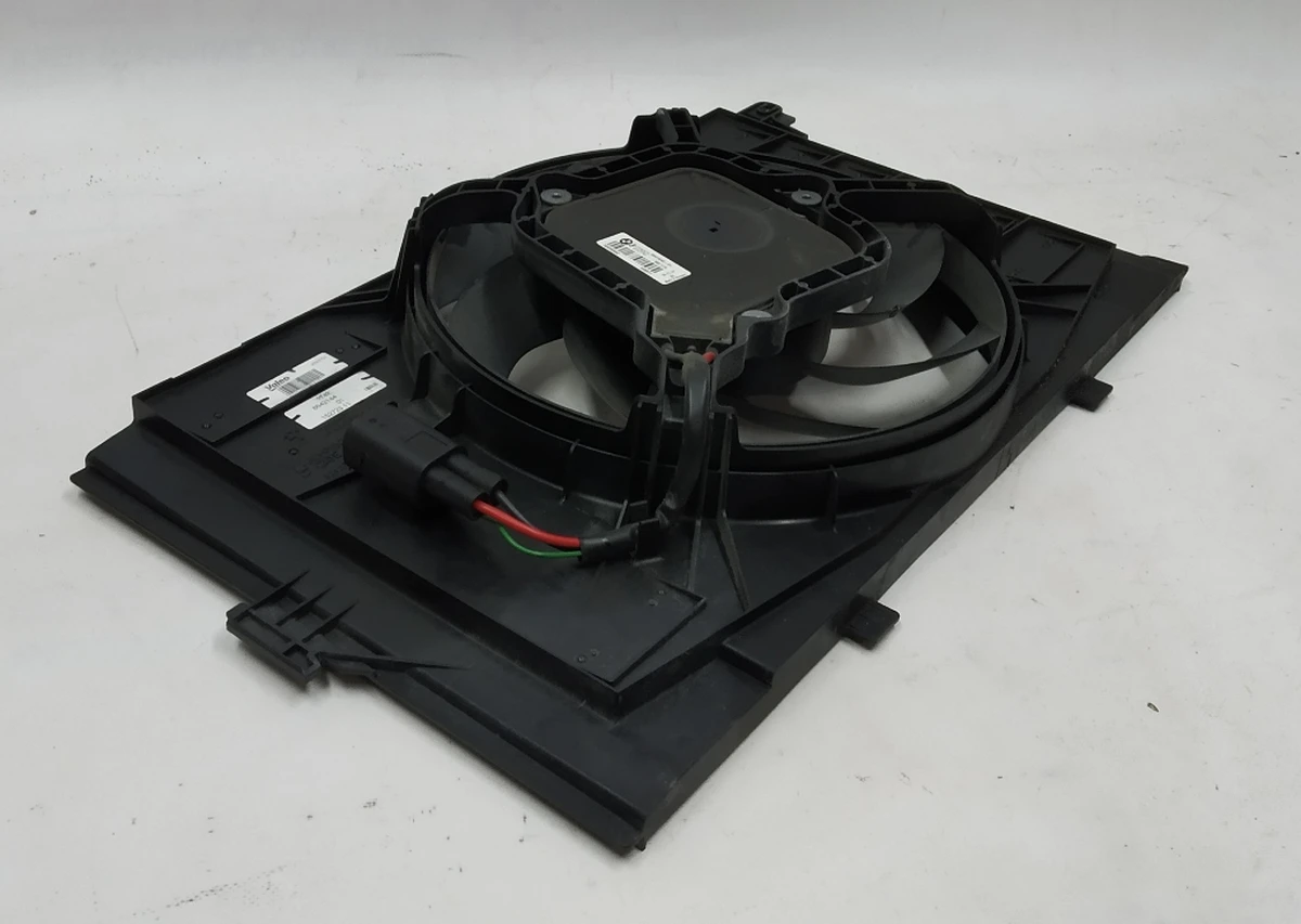 Fan housing with fan 450W BMW i3 17428642144