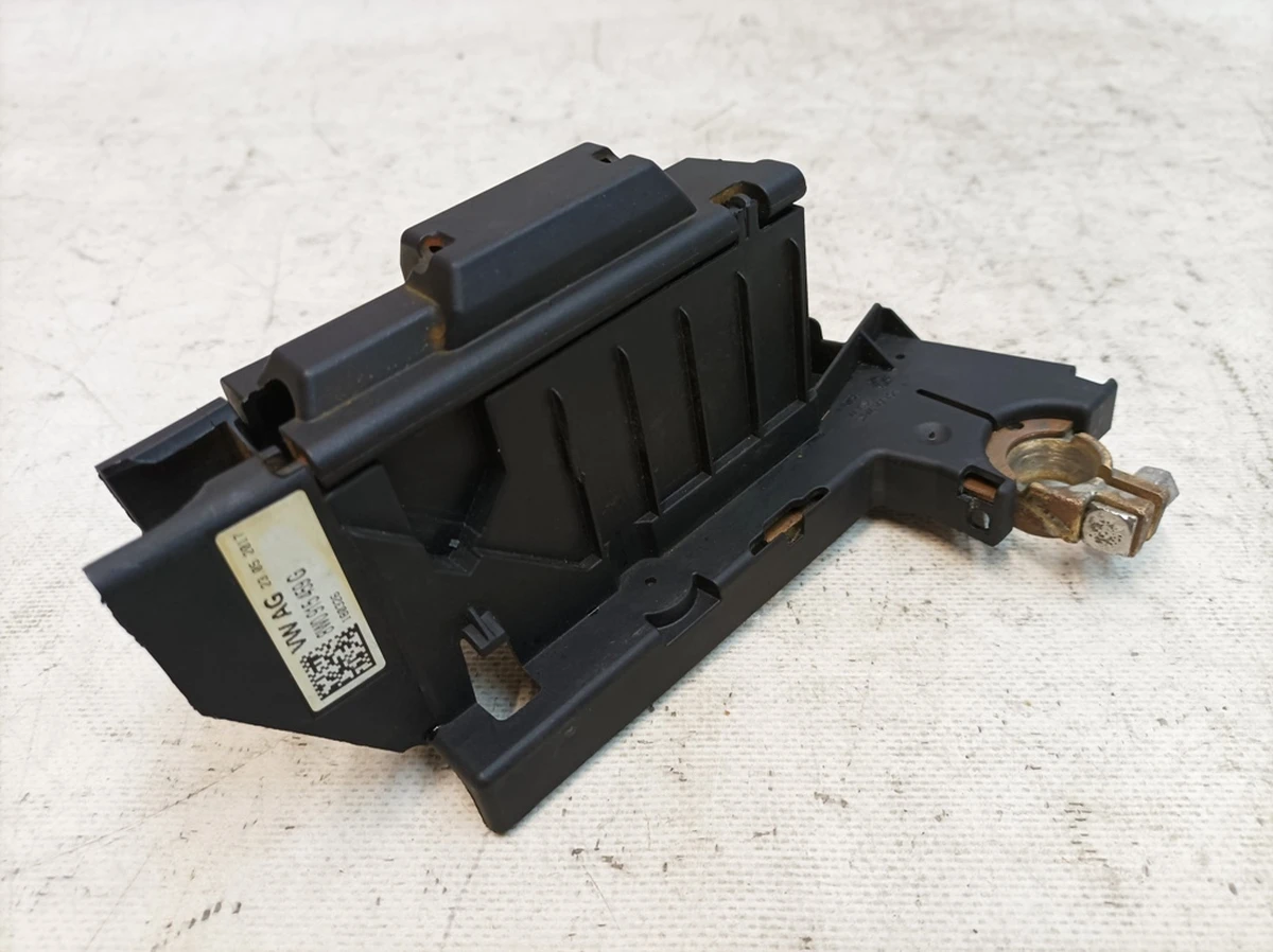 Fuse box 2X150A 1X200A Audi Q7 8W0915459G