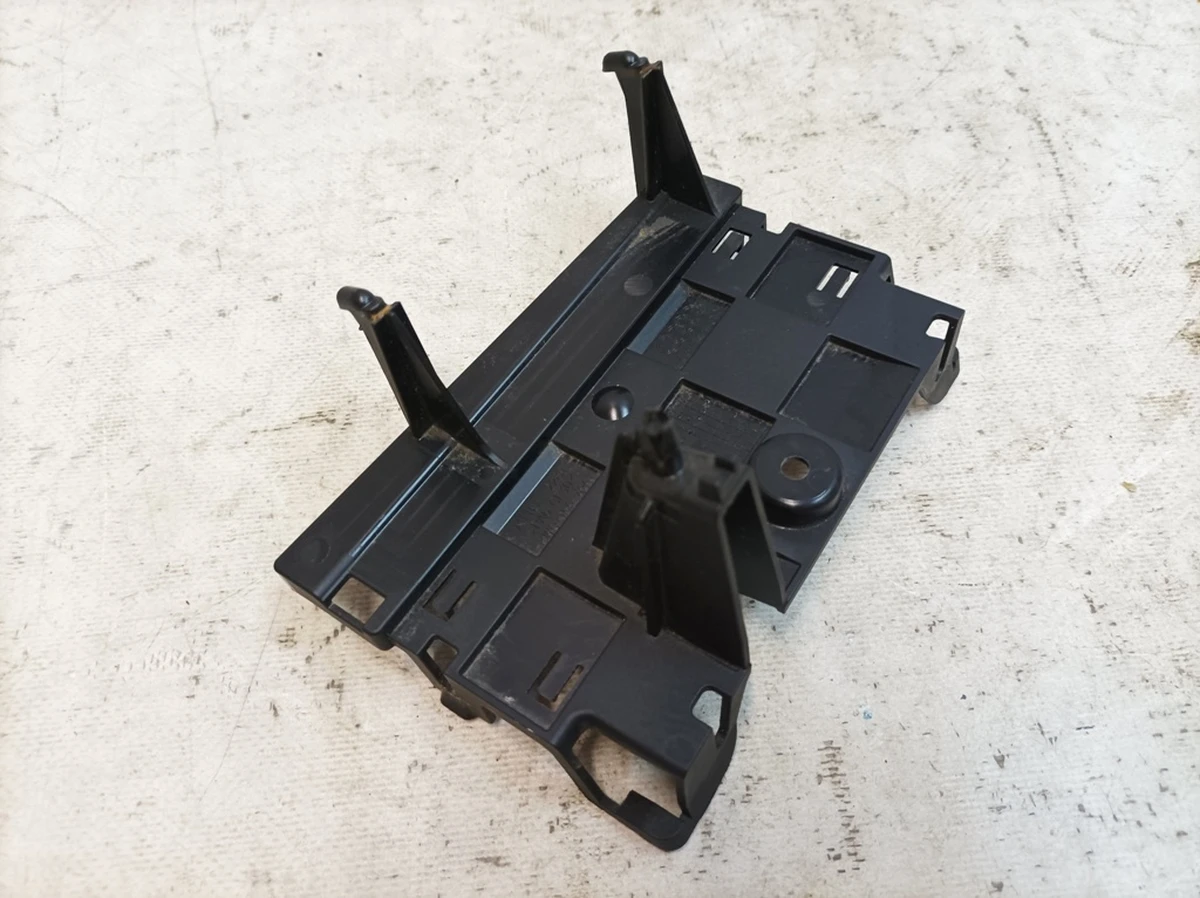 Bracket seat occupied control unit left Audi Q7 8W0959729