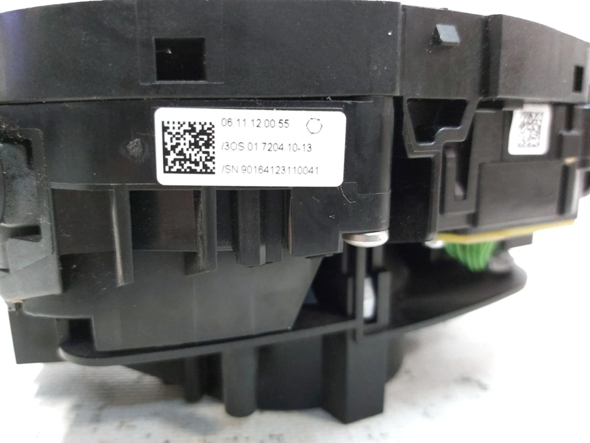 Блок перемикачів модуля керування рульовою колонкою Tesla model S 1008471-00-A