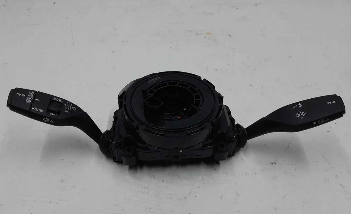 Блок переключателей модуля управления рулевой колонкой с адаптивным круизом BMW I3 61319305954