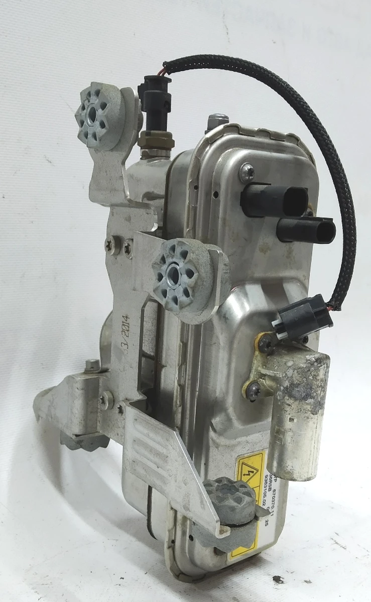 Нагревательный элемент охлаждающей жидкости электрический в сборе с хомутом и гайкой BMW i3 64129873690