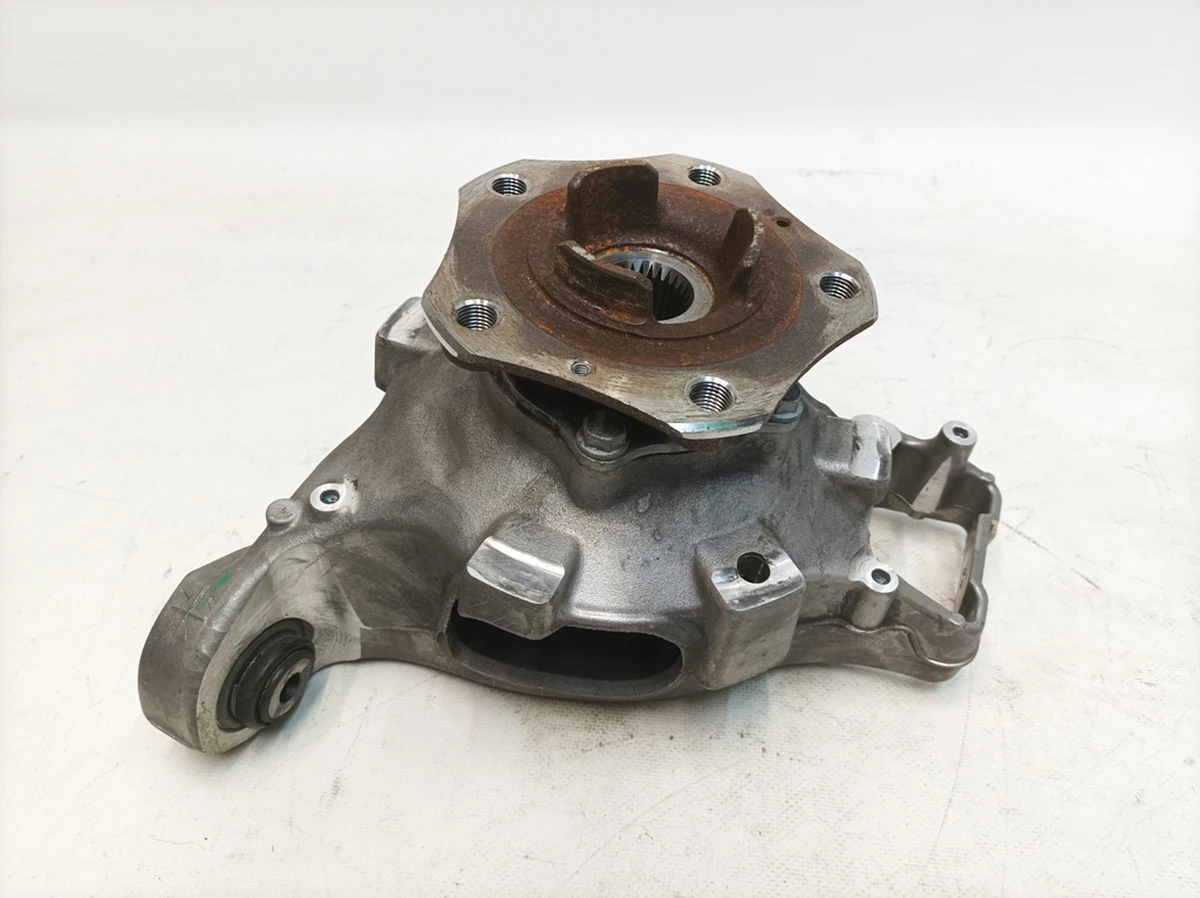 Rear right steering knuckle with hub assembly Porsche Taycan 971505436J