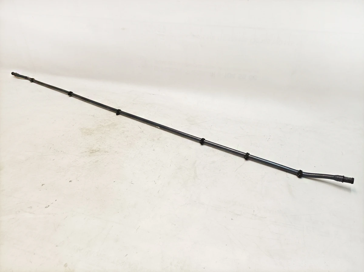 Трубопровід системи охолодження Porsche Taycan 9J1121559A