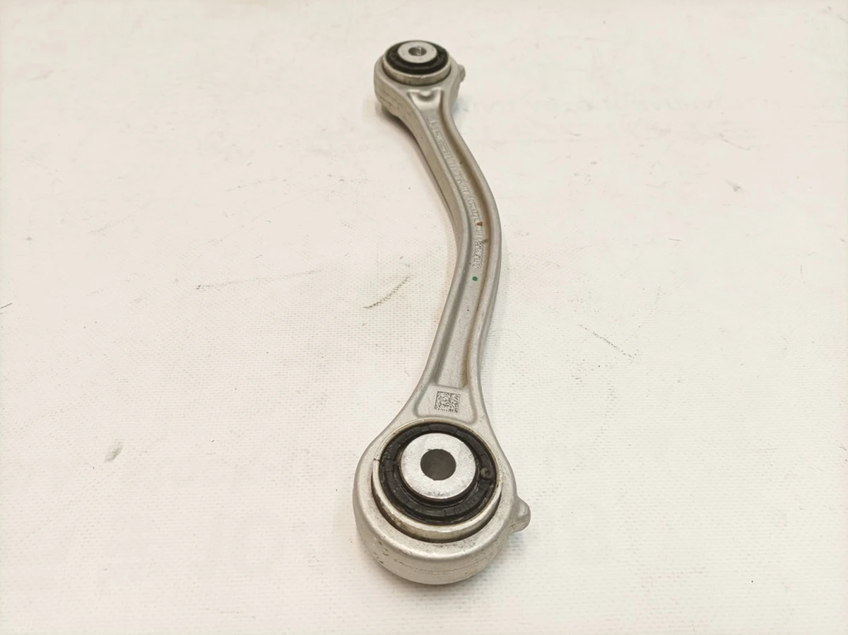 Rear lower transverse lever (damaged) Porsche Taycan 9J1501529