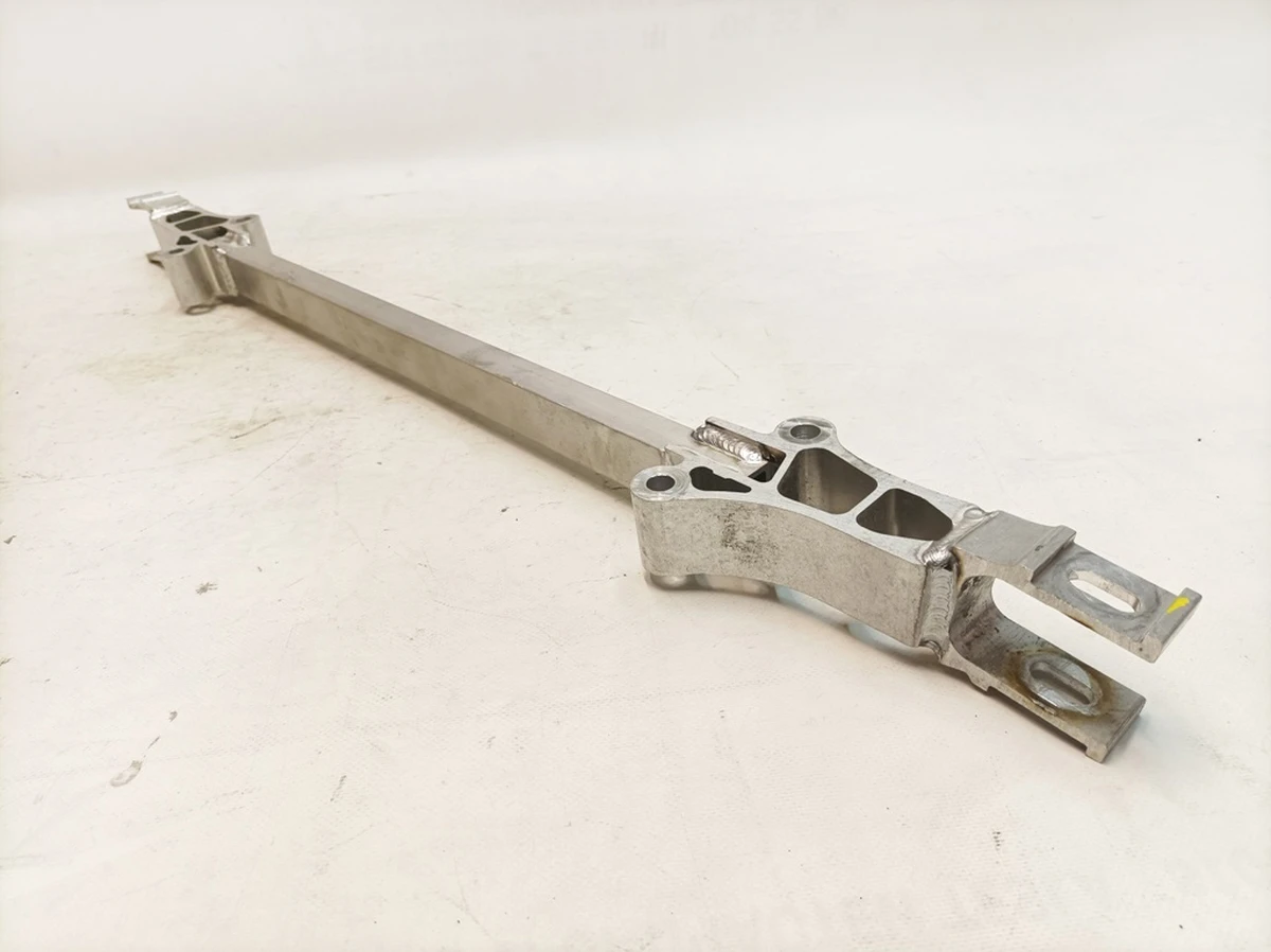 Rear subframe cross member Porsche Taycan 9J1599301D
