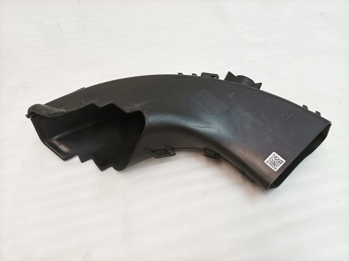 Brake cooling air duct rear right Porsche Taycan 9J1615396