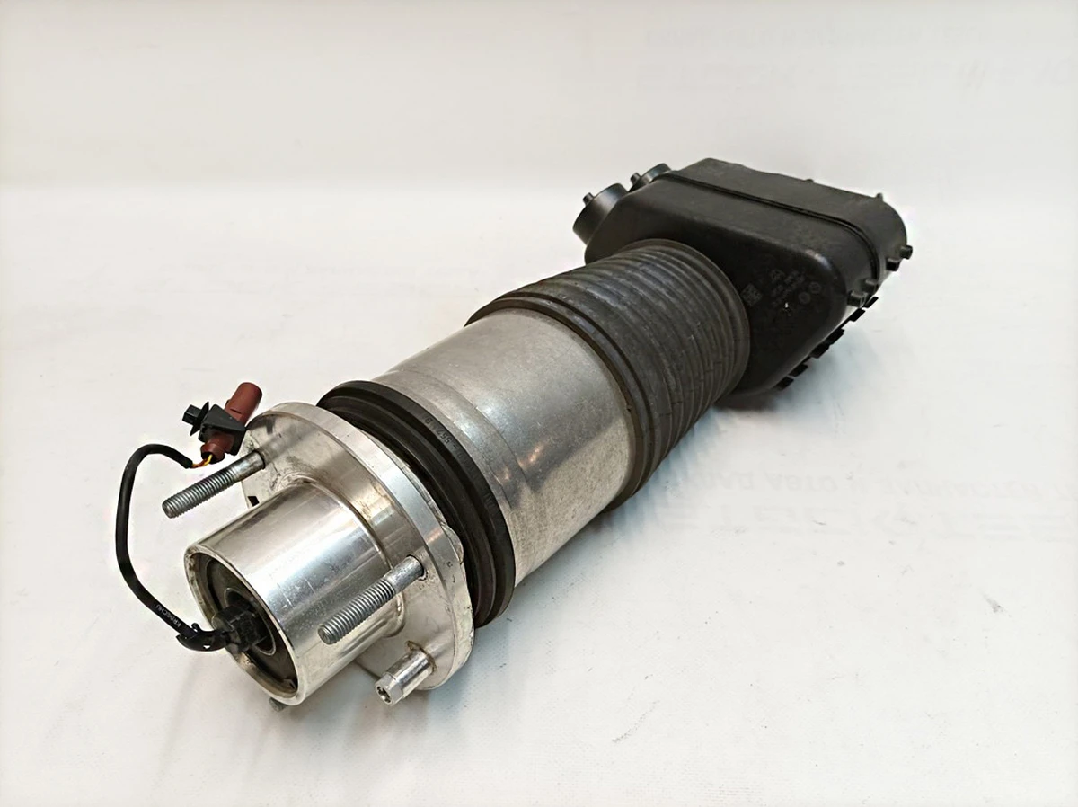 Стійка пневматична передня права 4 Corner Porsche Taycan 9J1616038C