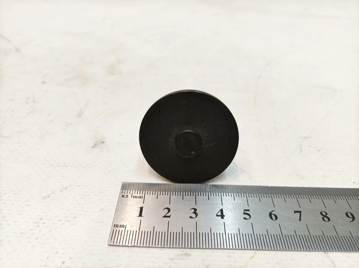 Пістон розпірний (гніздо домкрата) Taycan 9J1802819