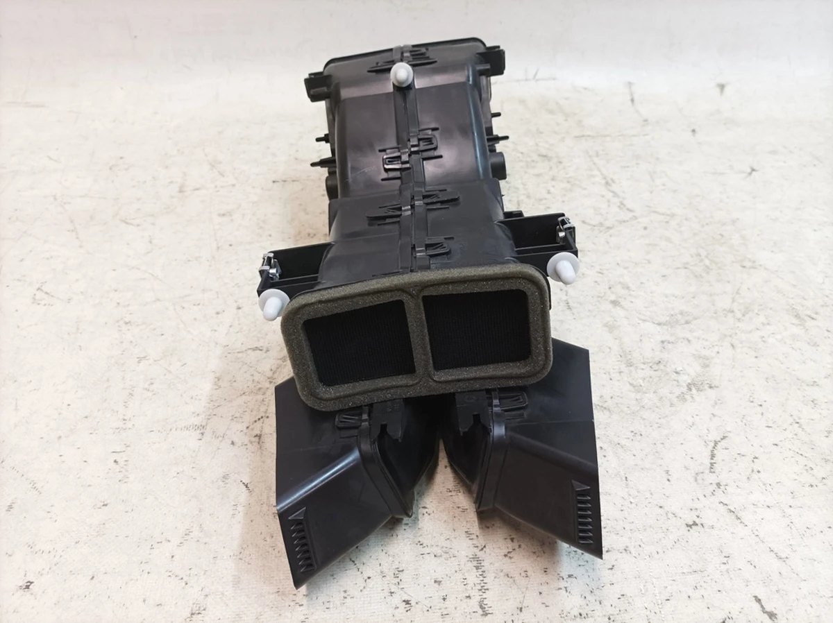 Air distributor housing 2-zone air conditioning center console Porsche Taycan 9J1815327B