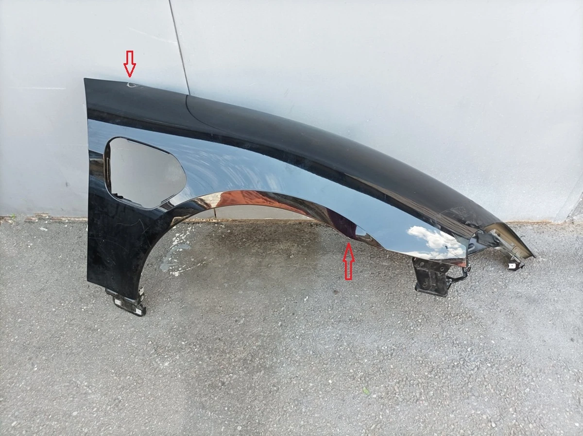 Front right fender with damage Paint code: C9X Porsche Taycan 9J1821102Y