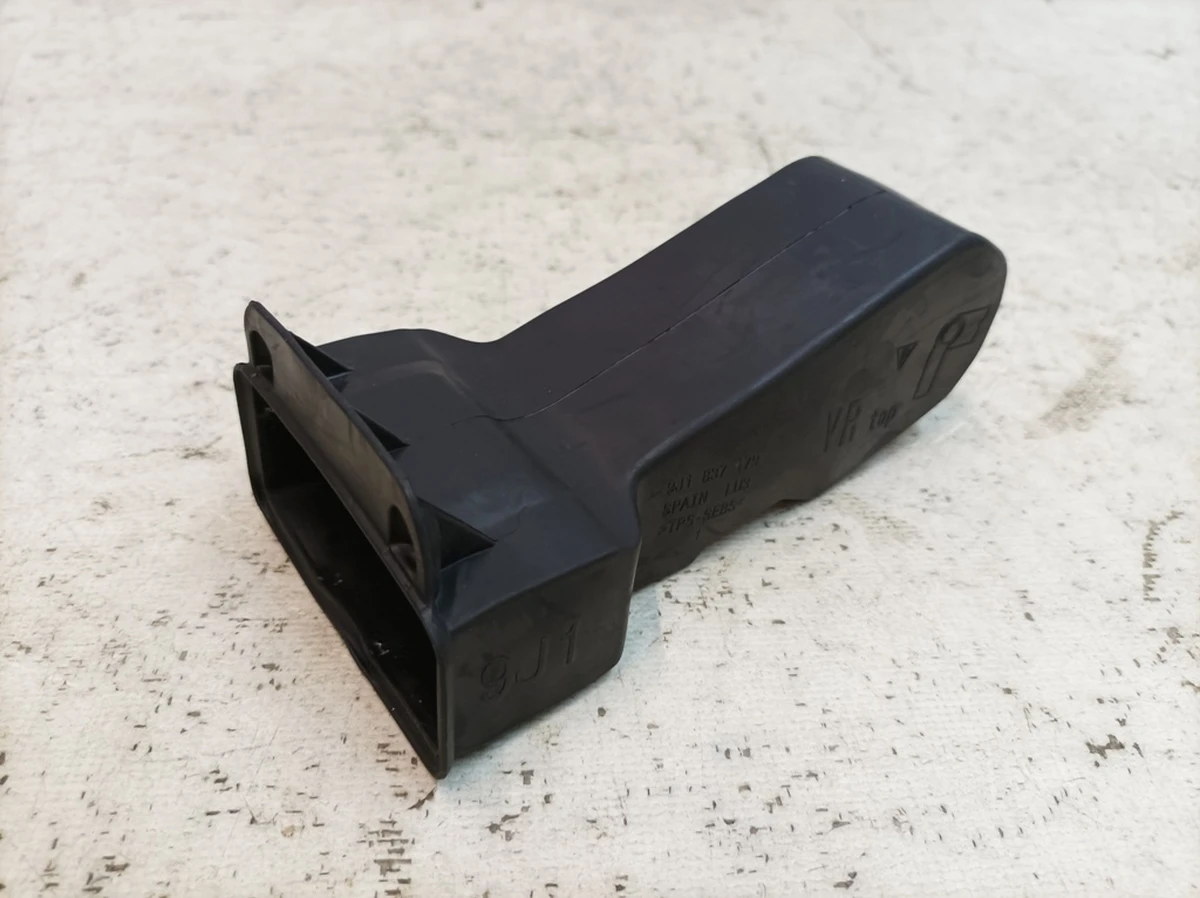 Пильовик обмежувача відчинення двері передній лівої правої Porsche Taycan 9J1837179