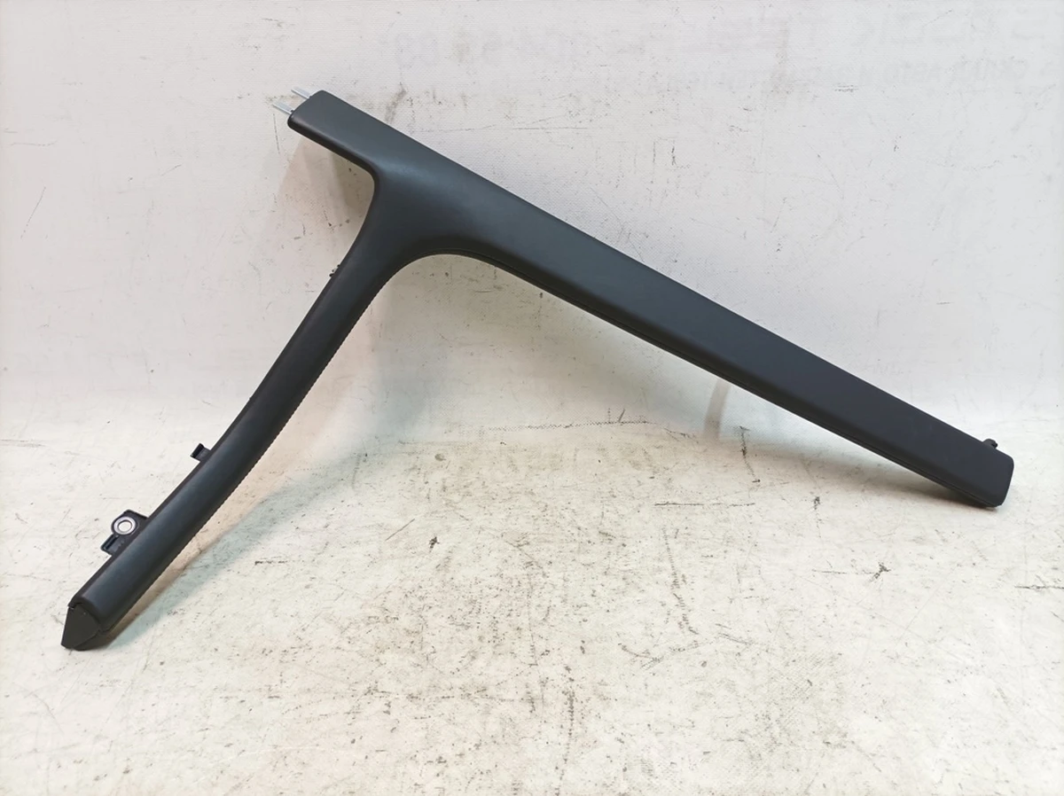 Накладка передньої панелі нижня частина сторона переднього пасажира A11 Шкіра Porsche Taycan 9J1857004E