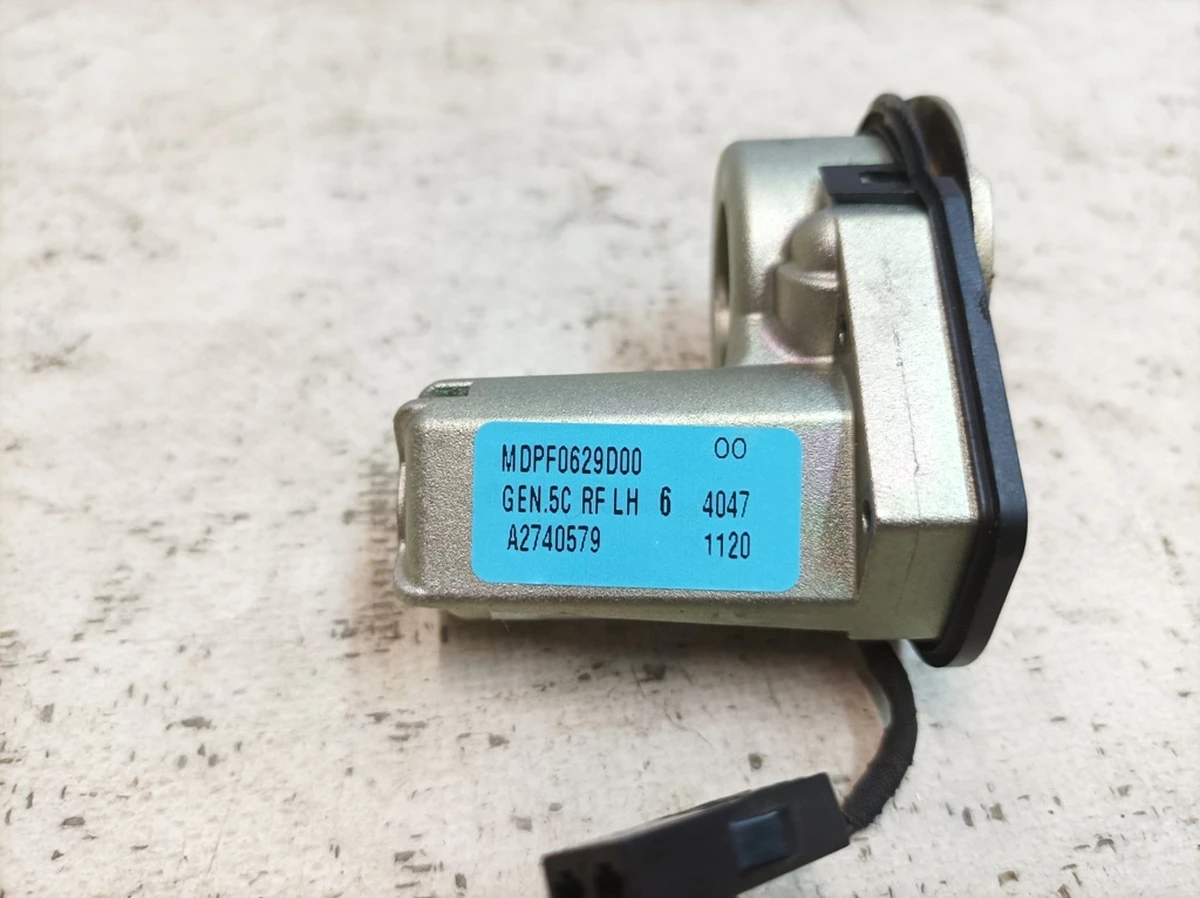 Привід складання дзеркала зовнішнього лівого Porsche Taycan 9J1857411