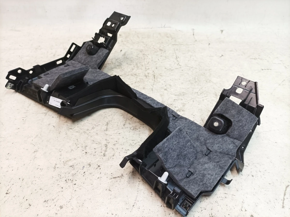 Облицовка передней панели сторона водителя A11 Кожа Porsche Taycan 9J1858903E