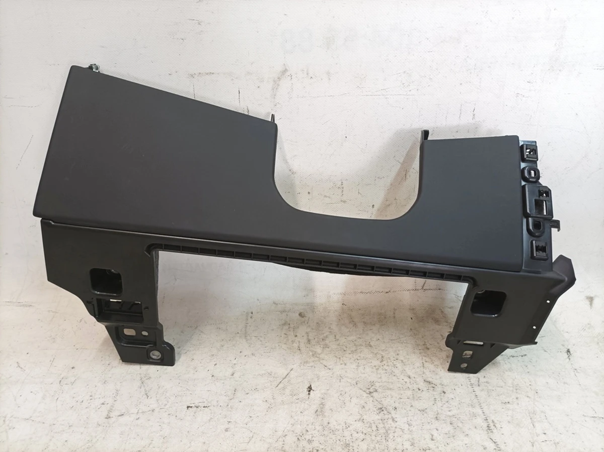 Облицовка передней панели сторона водителя A11 Кожа Porsche Taycan 9J1858903E