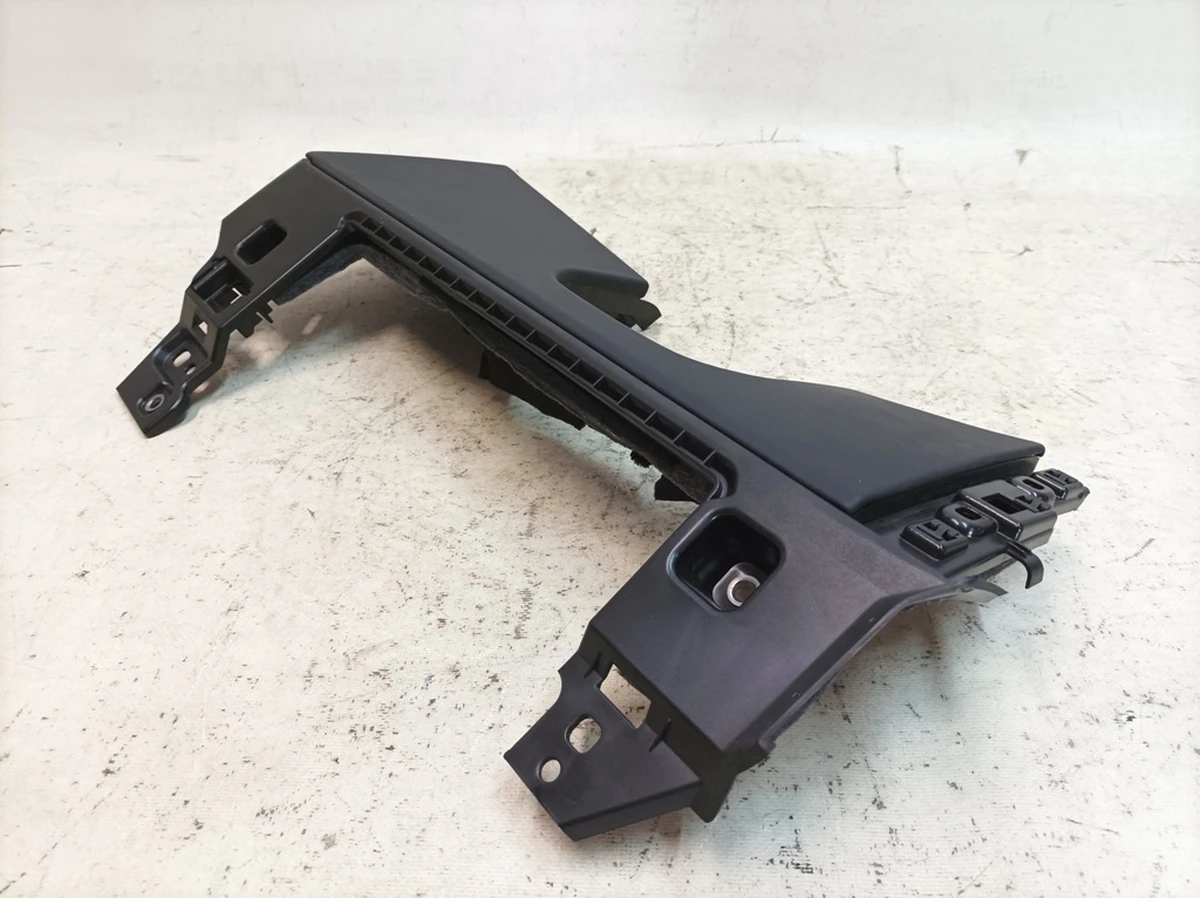 Облицювання передньої панелі сторона водія A11 Шкіра Porsche Taycan 9J1858903E