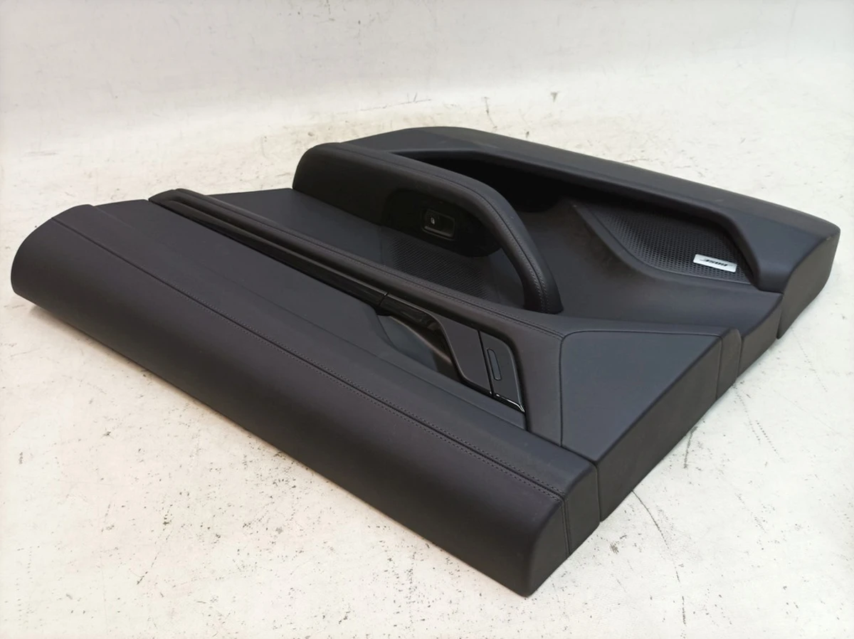 Rear right door map A11 leather assembly Porsche Taycan 9J1867211A