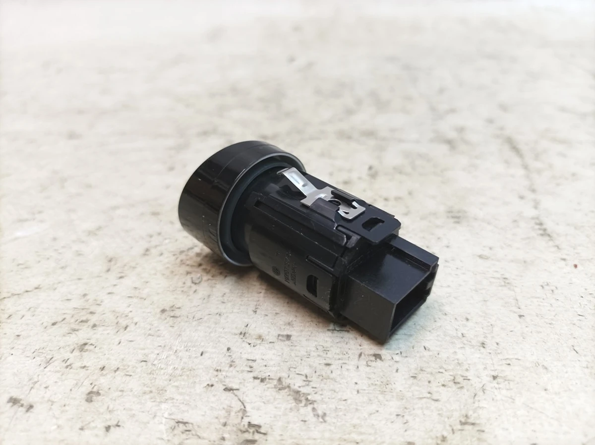 Кнопка зажигания и стартера (выключатель старт-стоп) Porsche Taycan 9J1905865