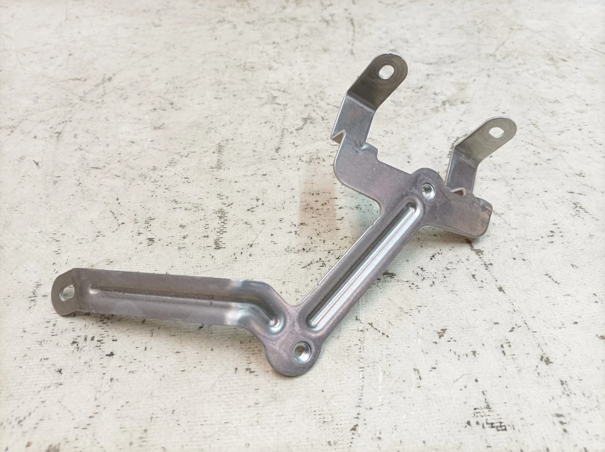 Bracket for cross-axle differential lock control unit Porsche Taycan 9J1907348A