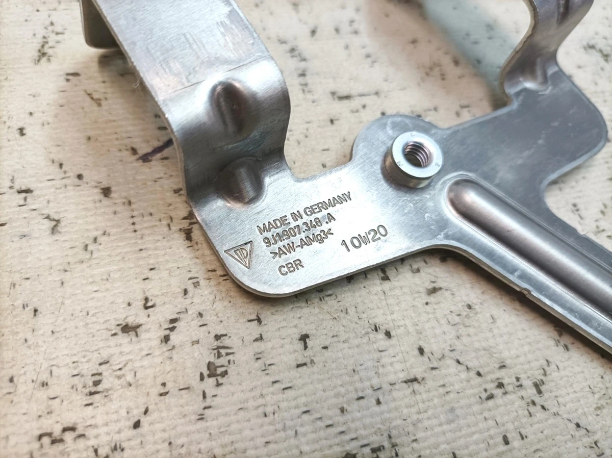 Bracket for cross-axle differential lock control unit Porsche Taycan 9J1907348A