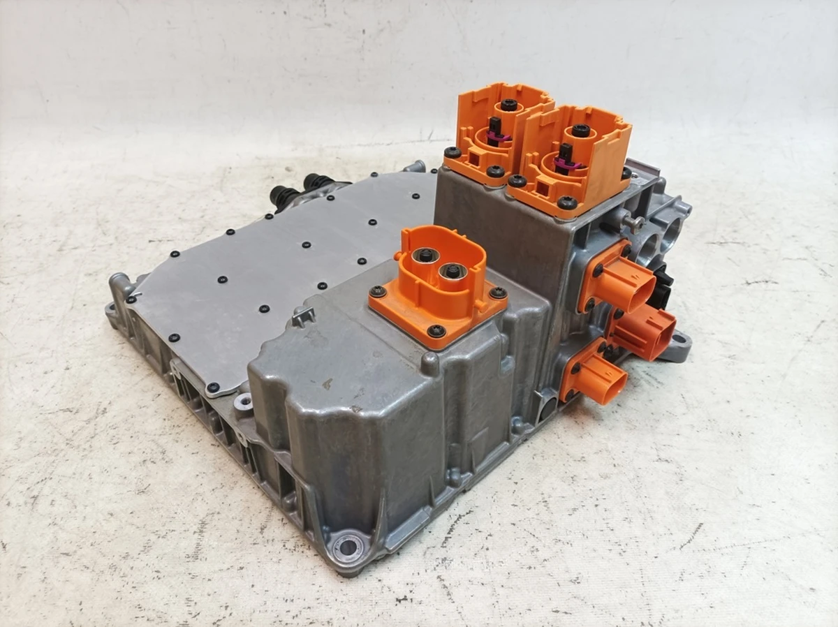 Перетворювач напруги HV BOOSTER HIGH Porsche Taycan 9J1915539AQ