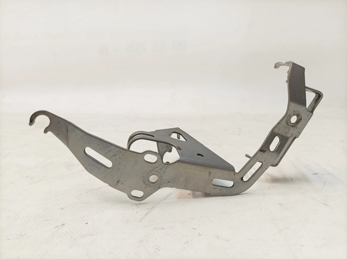 Cable fastening right Porsche Taycan 9J1971006