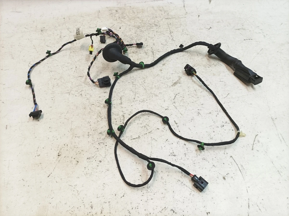 Front Left Door Wiring (Driver's Side) Porsche Taycan 9J1971035H