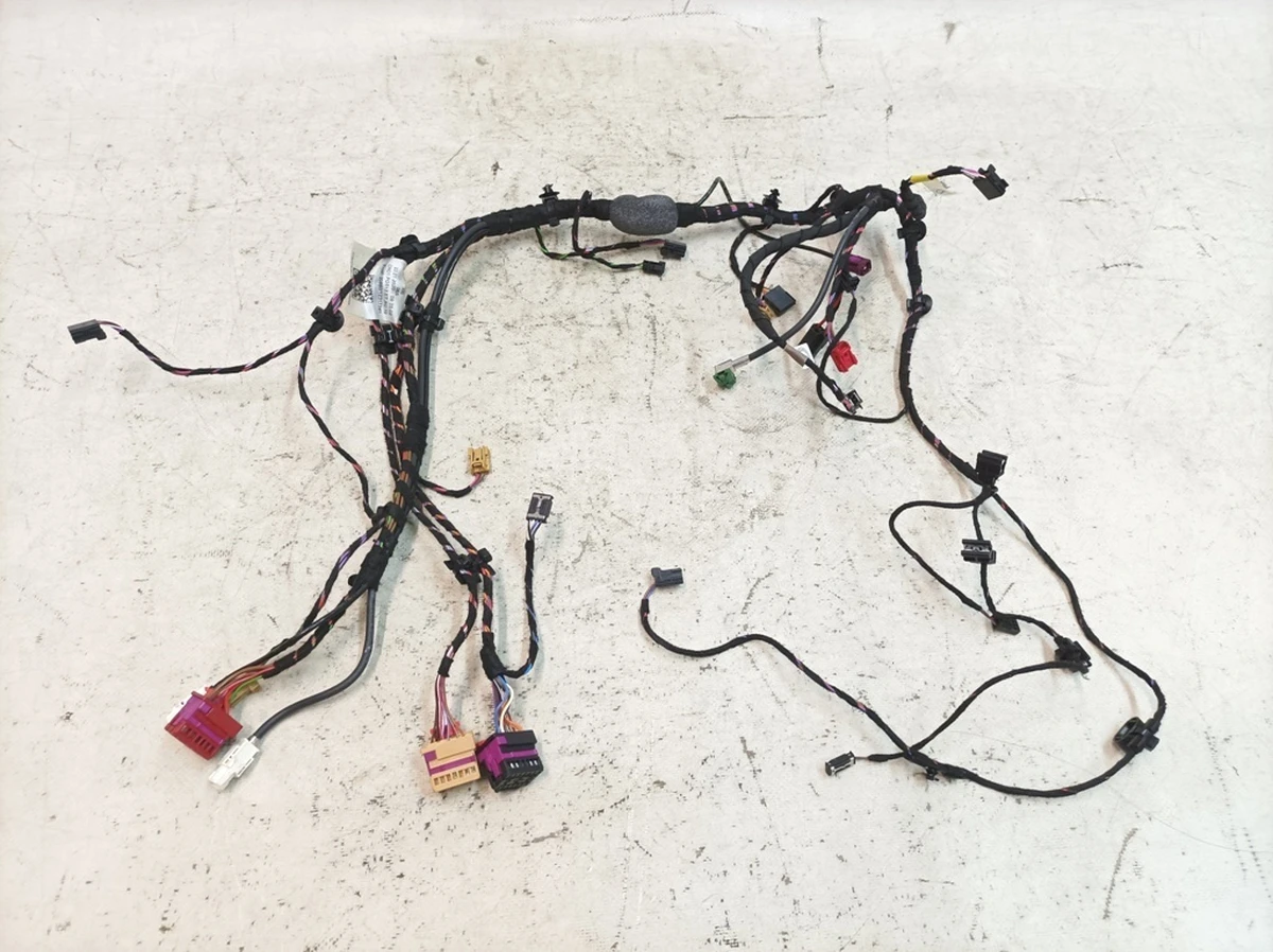 Електропроводка центральної консолі Porsche Taycan 9J1971641AS