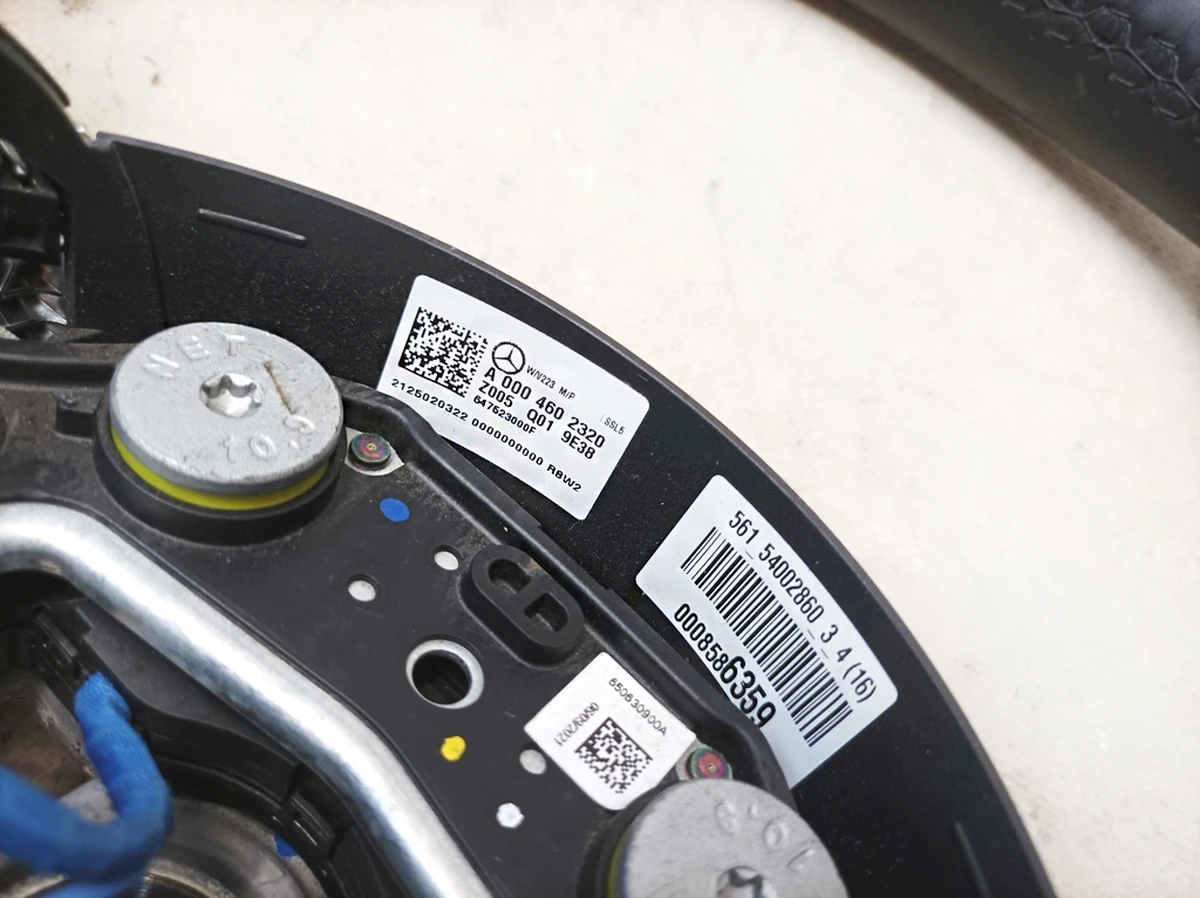 Multifunction steering wheel (leather) 9E38 Mercedes EQS A0994604910