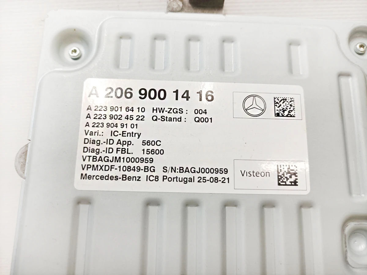 Блок керування дисплеєм приладової панелі Mercedes EQS A2069001416